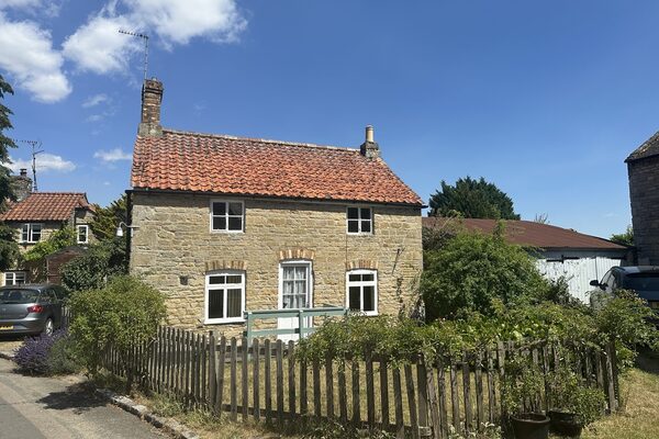 18 Main St, Barnack, Stamford PE9 3DN
