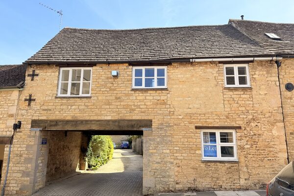 Mews Cottage, Church Lane, Stamford, PE9 2JU